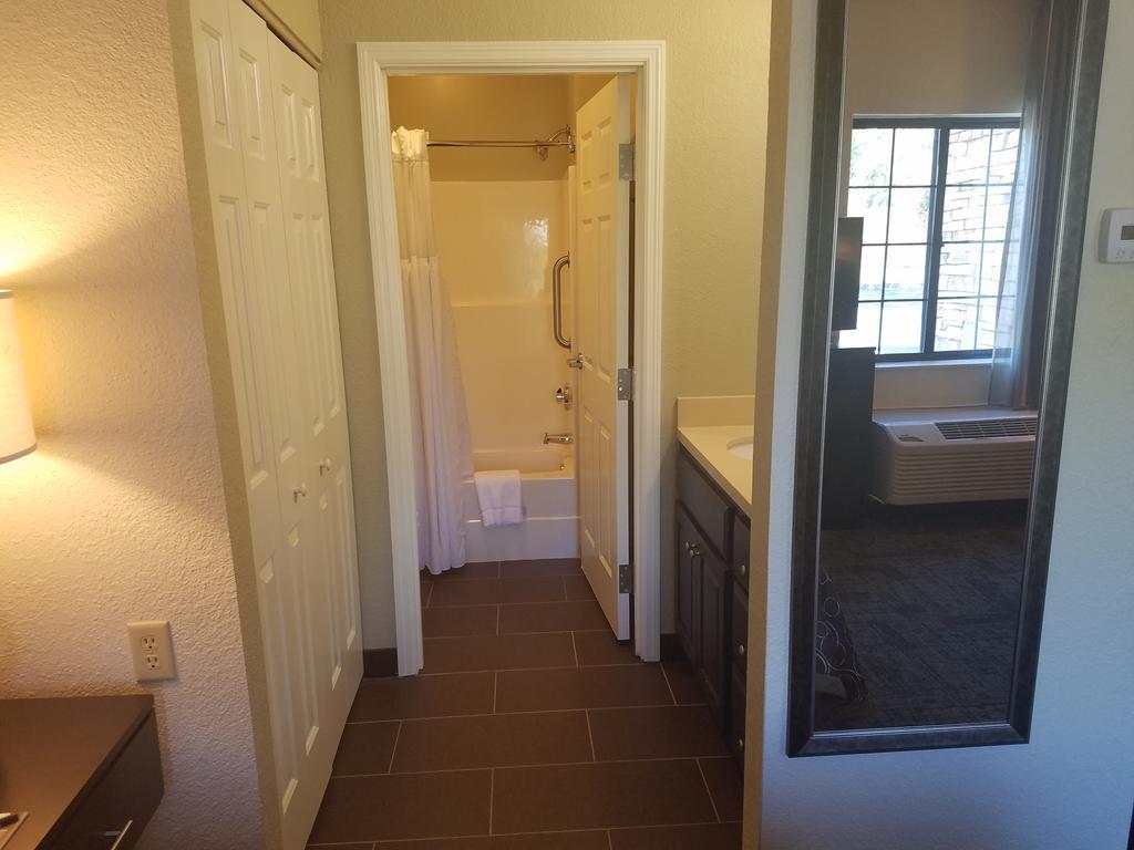Staybridge Suites - Cincinnati North By Ihg West Chester Dış mekan fotoğraf